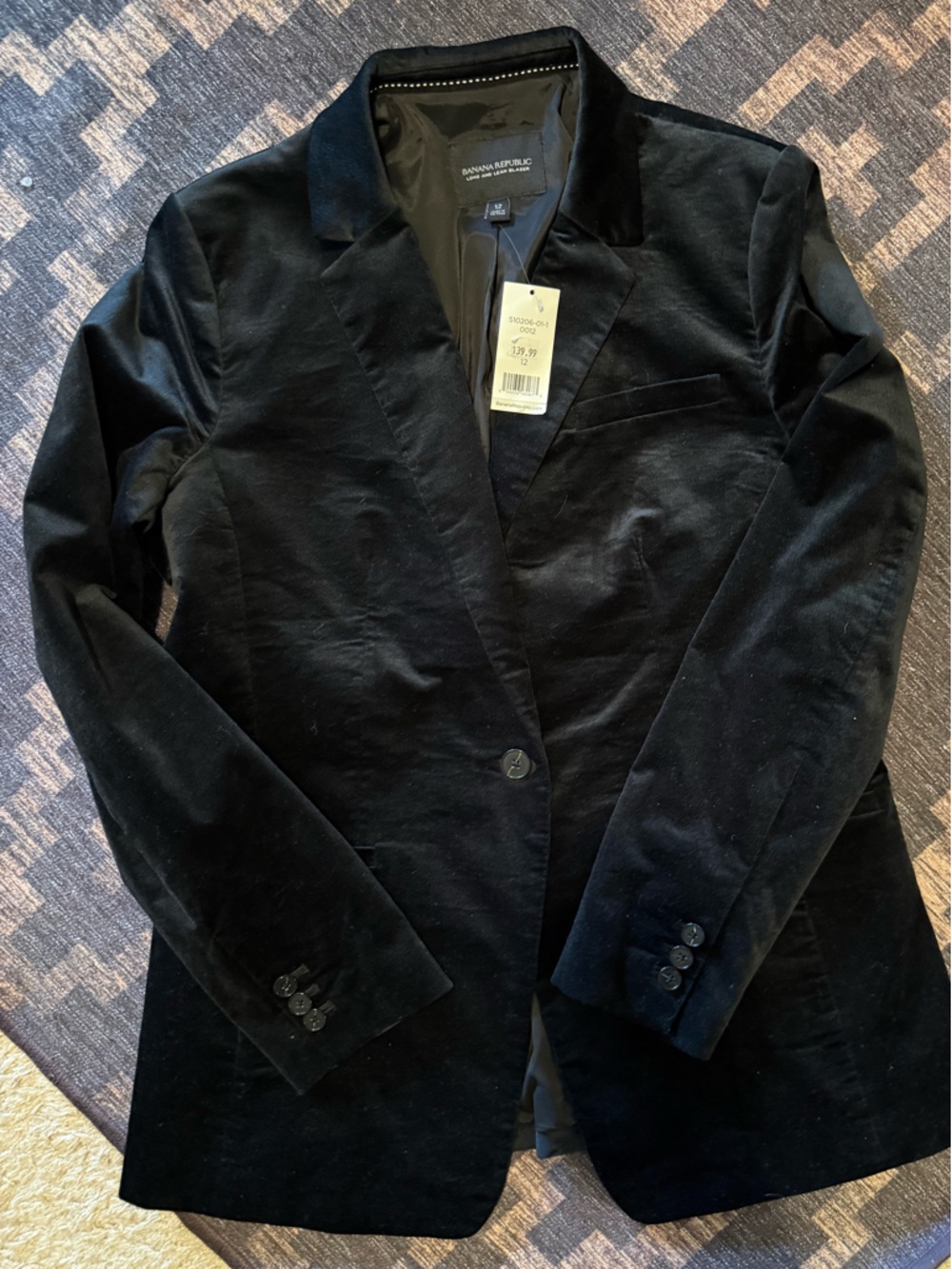 NWT Banana Republic Black Velvet Blazer - Large